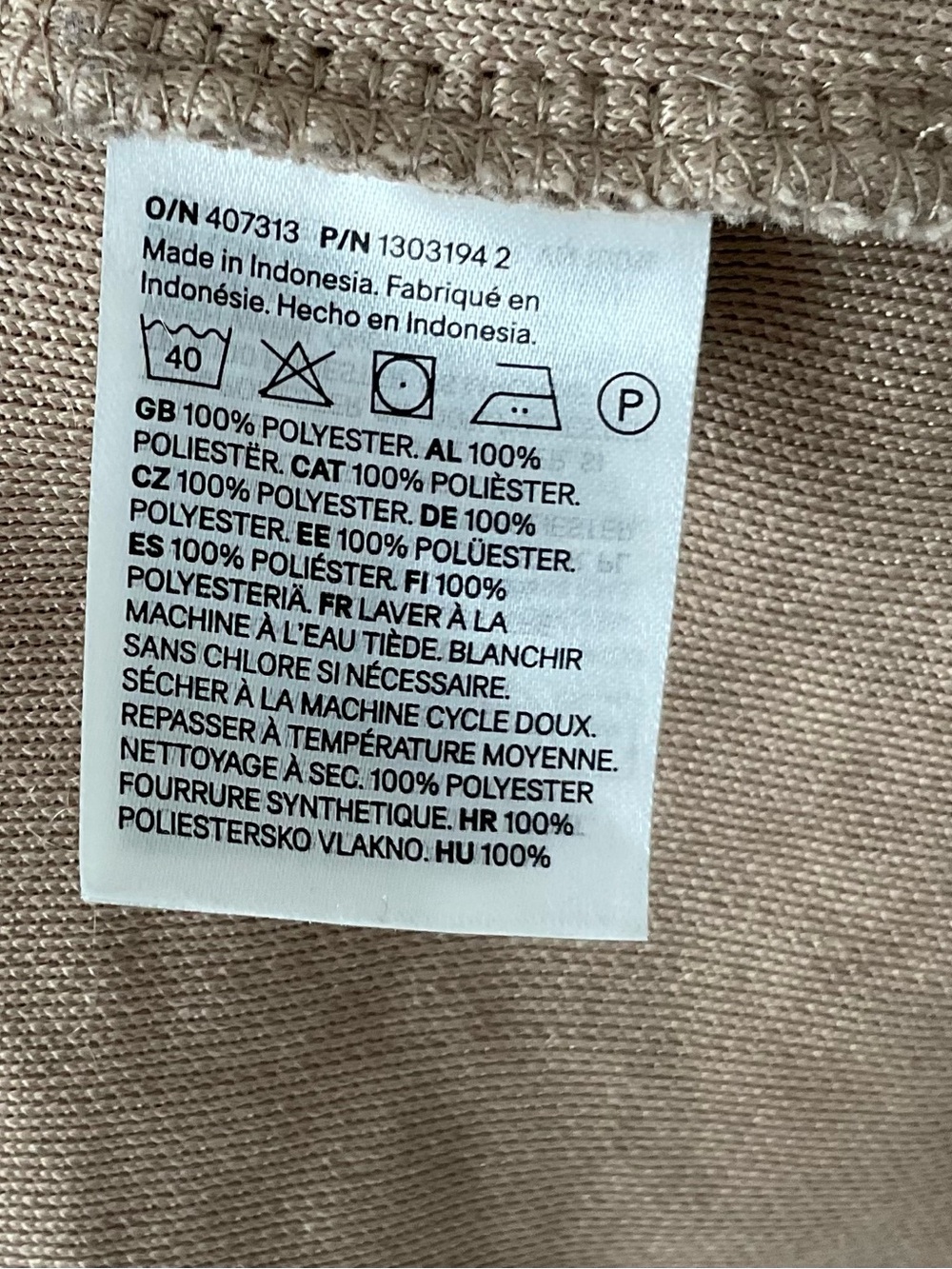 H&M Oversized Teddy Fleece Jacket - Picture 6 of 8